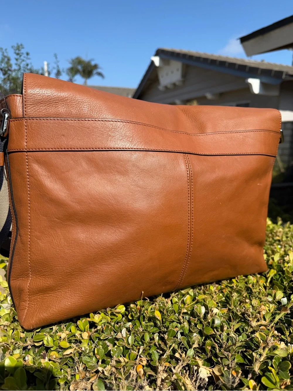 COACH CHARLES MESSENGER UNISEX LEATHER BAG SADDLE EUC